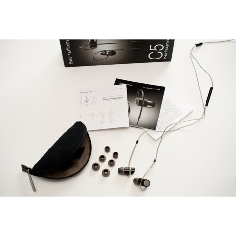 B&W C5: In-Ear-Kopfhörer mit viel Bass