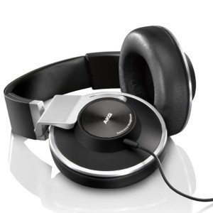 AKG