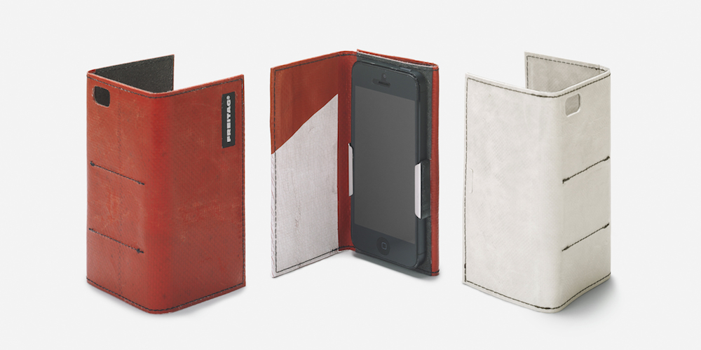 F332 Folder von Freitag: iPhone-Aufklapphülle aus LKW-Plane