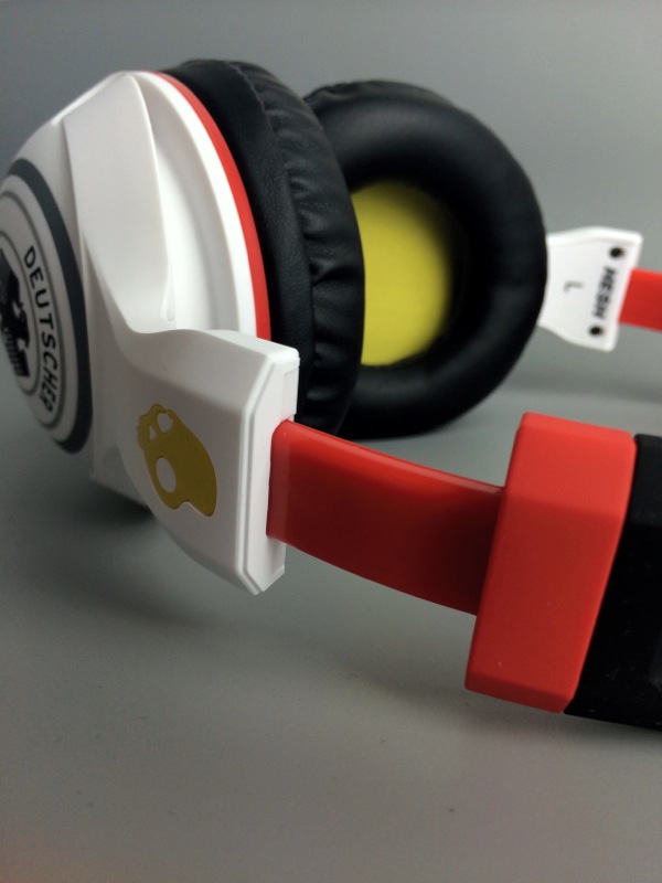 Skullcandy Hesh 2.0: Over-Ear-Kopfhörer im DFB-Look & einfach das Original