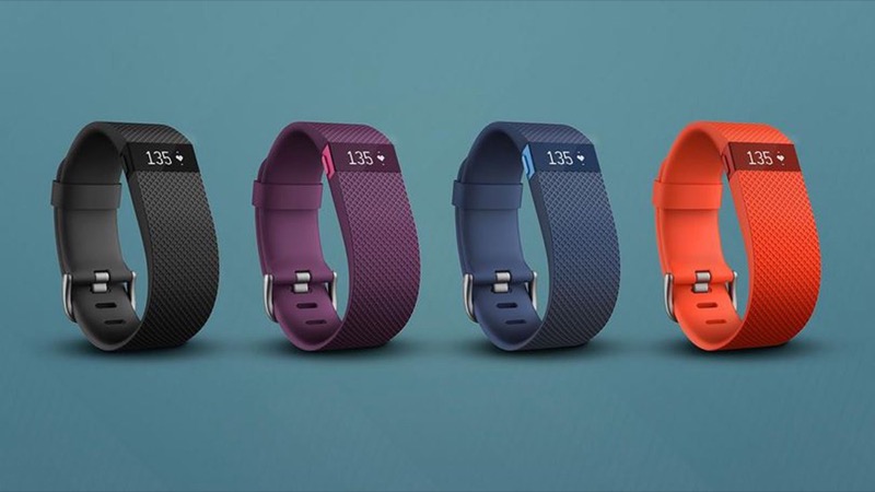 FitBit Charge HR 4
