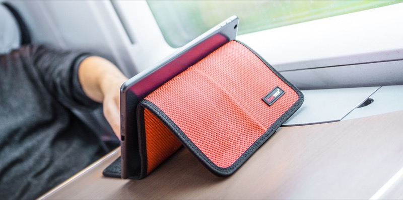 Rob: Neue Tablet-Tasche von Feuerwear stellt das iPad auf