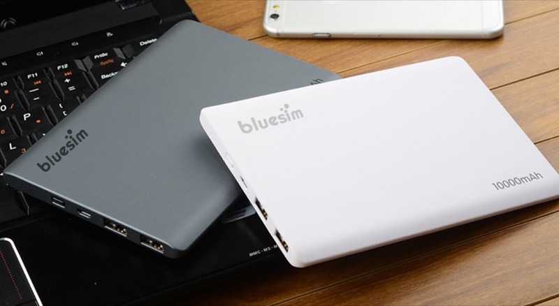 Bluesim: Besonders flacher Akku mit 10.000 mAh dank Gutschein für nur 11 Euro