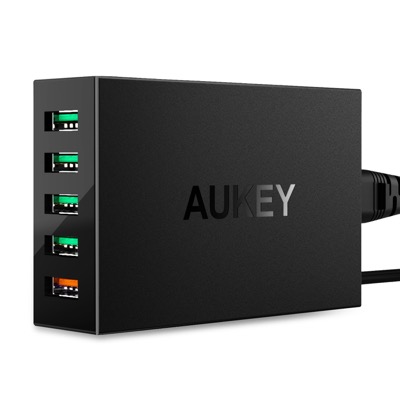 Aukey 5 Port-Ladegerät für nur 9,99 Euro, Bluetooth Kopfhörer für nur 7,29 Euro