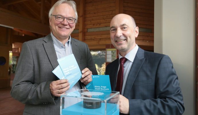 Alexa für alle: Stadt Bochum stellt Echo Dot an touristisch relevanten Orten auf