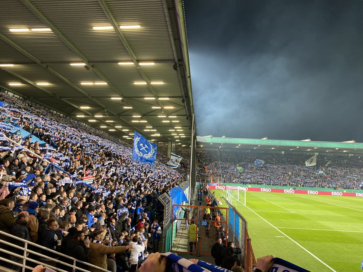 <span class="entry-title-primary">Die Top-Themen der Woche: Elf Jahre der Zweitklassigkeit</span> <span class="entry-subtitle">Wird heute der große Tag?</span>