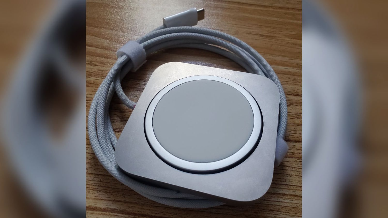 Apple MagSafe Charger Pad