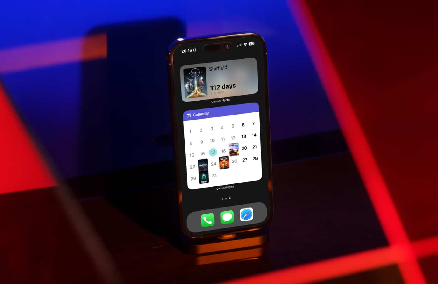 Gaming Buddy-Widgets auf einem iPhone vor einem Neon-Hintergrund