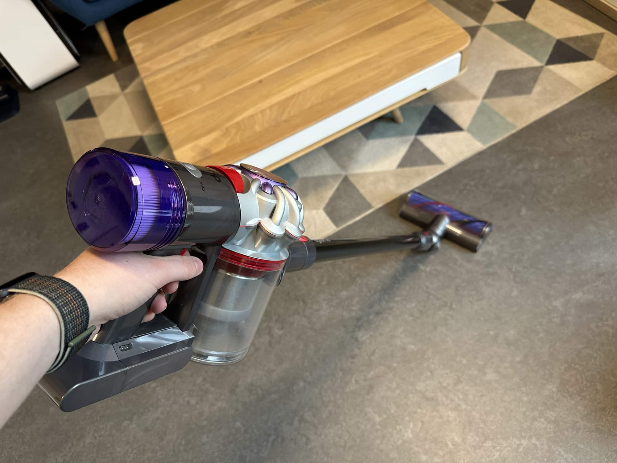 Dyson V8 Icon