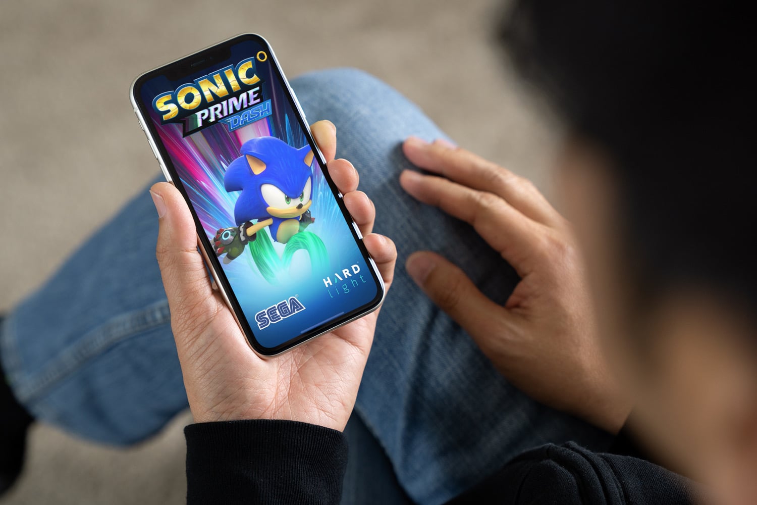 Mockup des Sonic Prime Dash-Startbildschirms auf einem iPhone