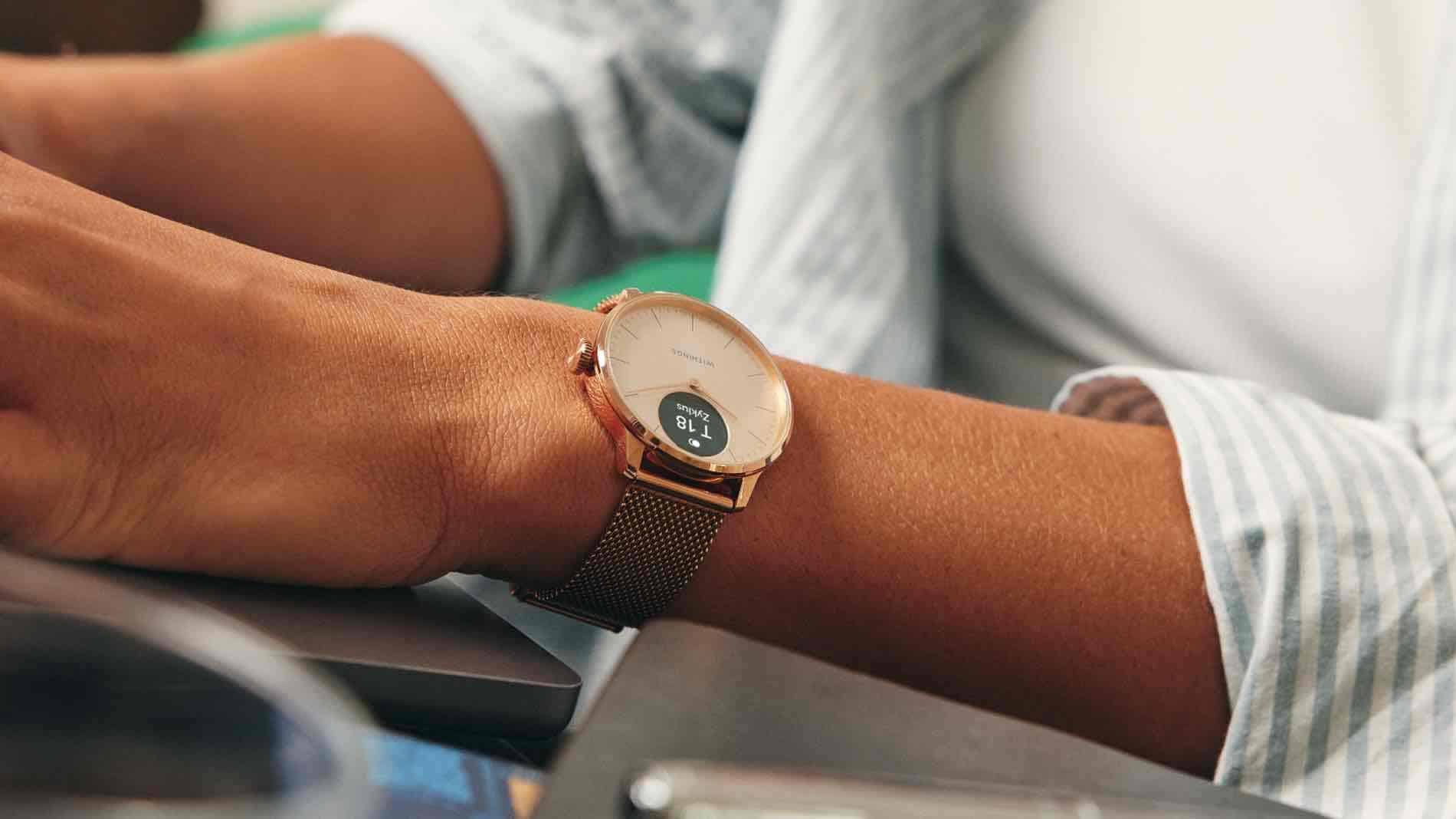 Withings ScanWatch Light in Rosegold