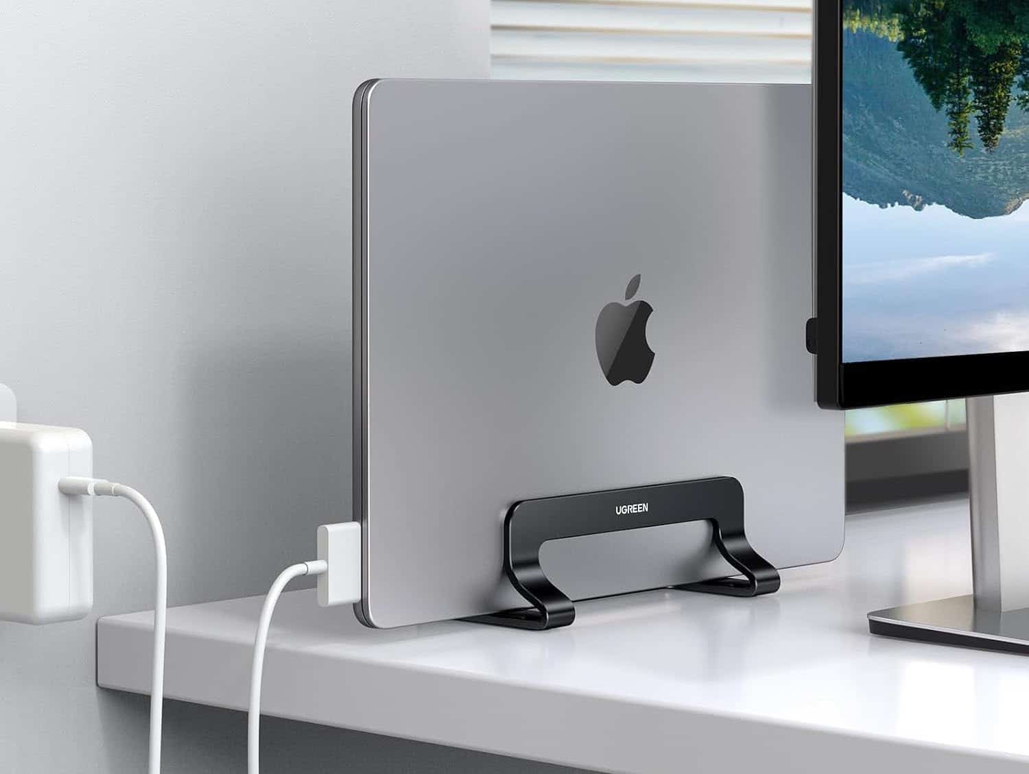 <span class="entry-title-primary">Neu: Ugreen MacBook Ständer & Satechi Docking Station</span> <span class="entry-subtitle">Neues Zubehör für den Mac</span>