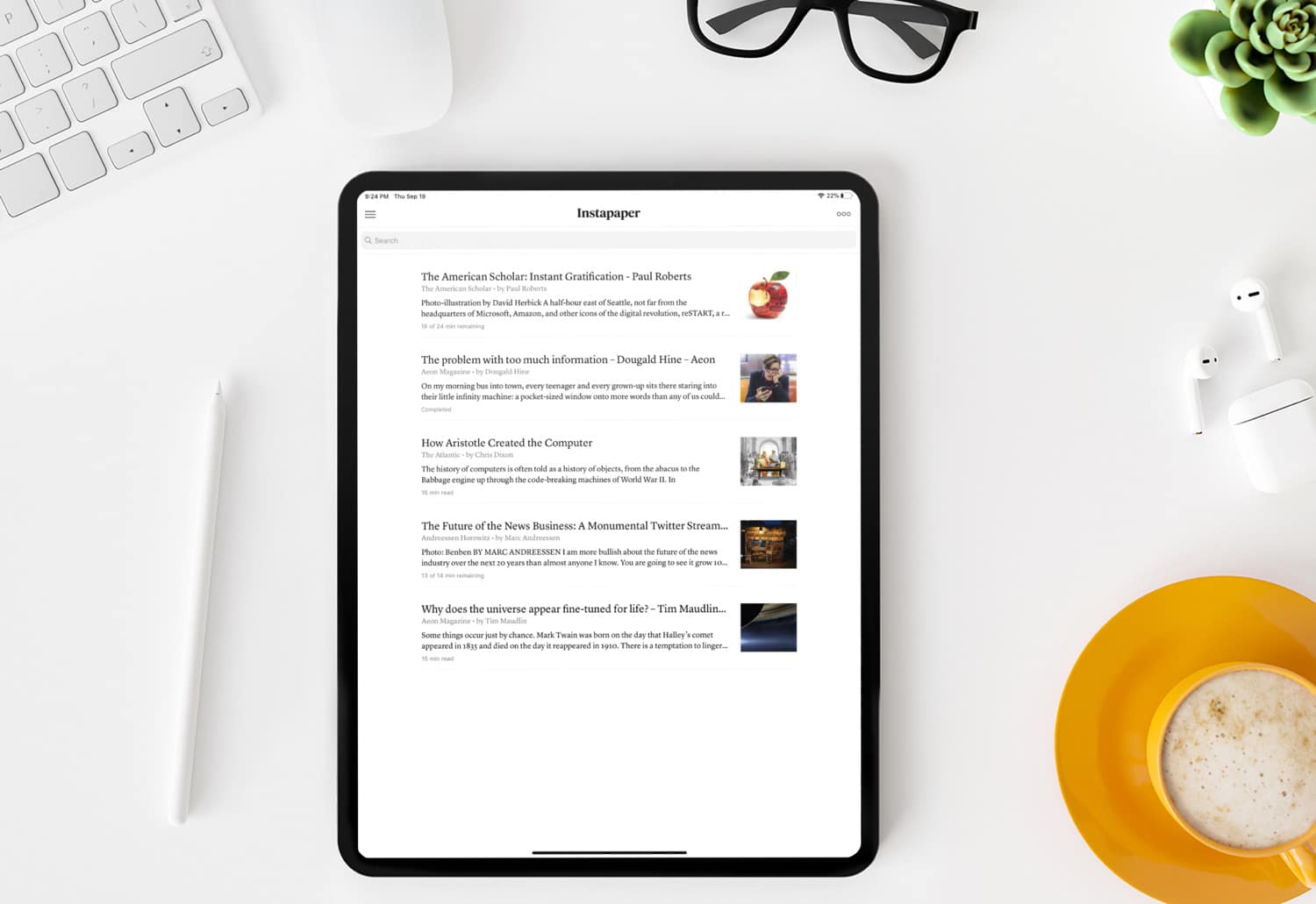 iPad-Mockup einer Artikelliste von Instapaper