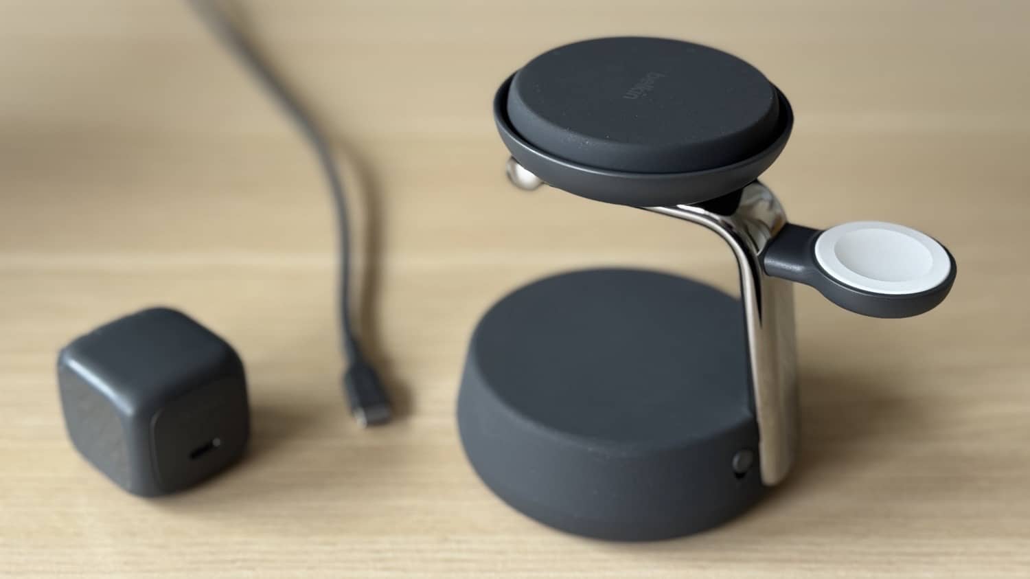 Belkin UltraCharge Pro mit Kabel und Ladegerät