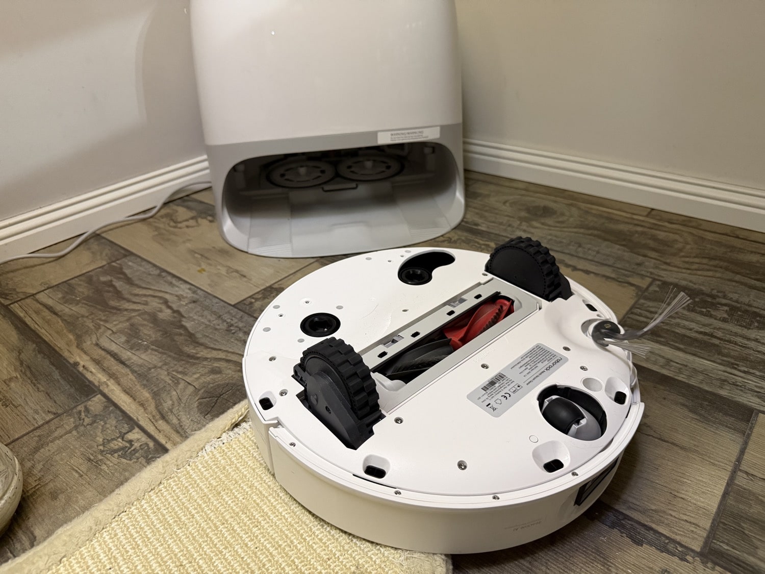 Die geteilte Hauptbürste des Roboters