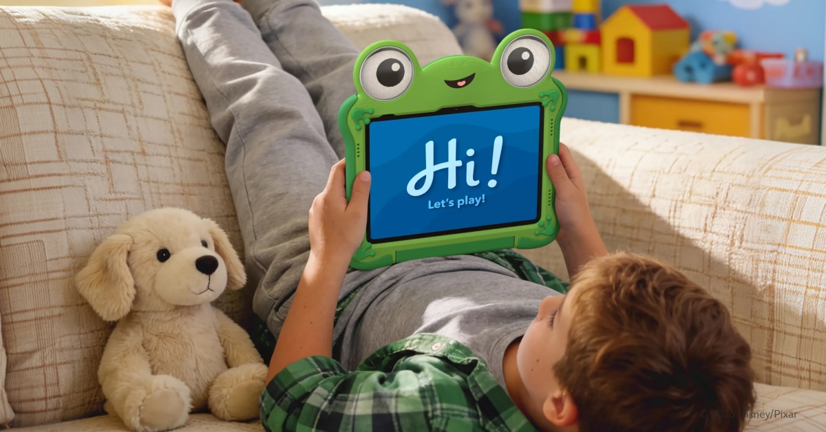 Kind hält das iPad im Lilypad-Case