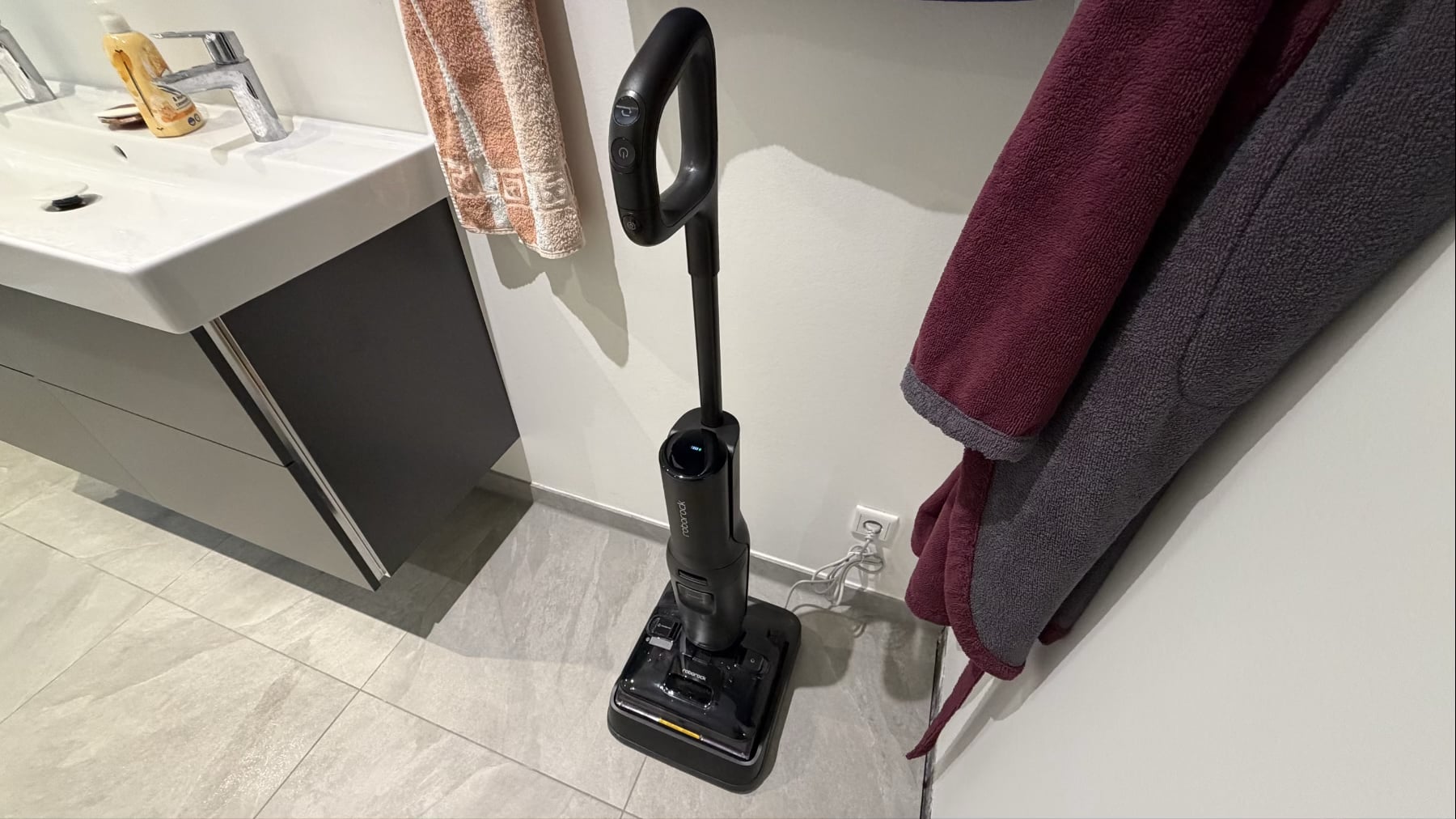 Station des Roborock F25 Steam