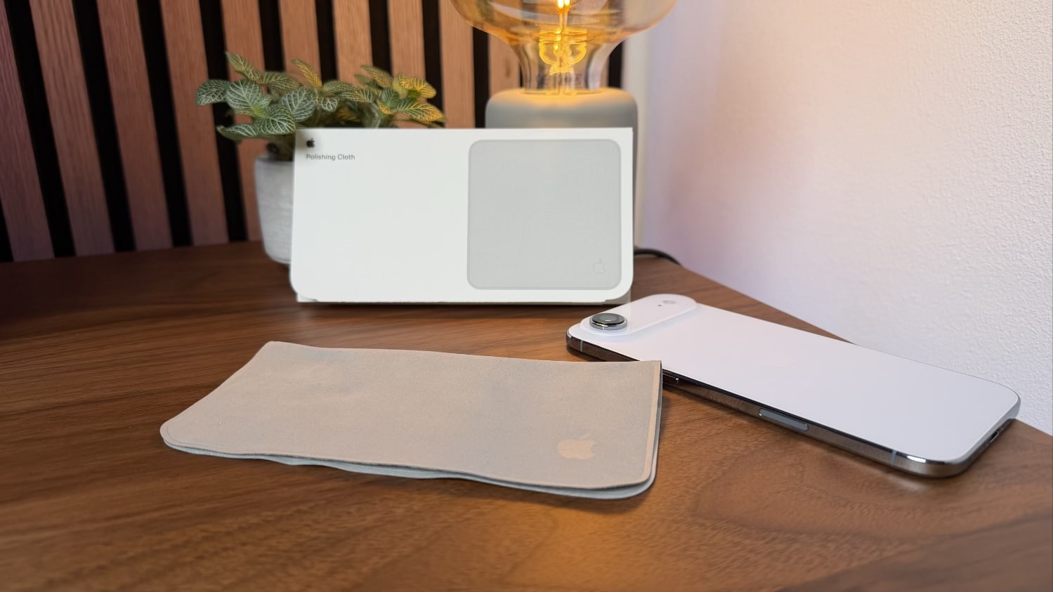 Icon des Apple-Poliertuches vor weißem Hintergrund