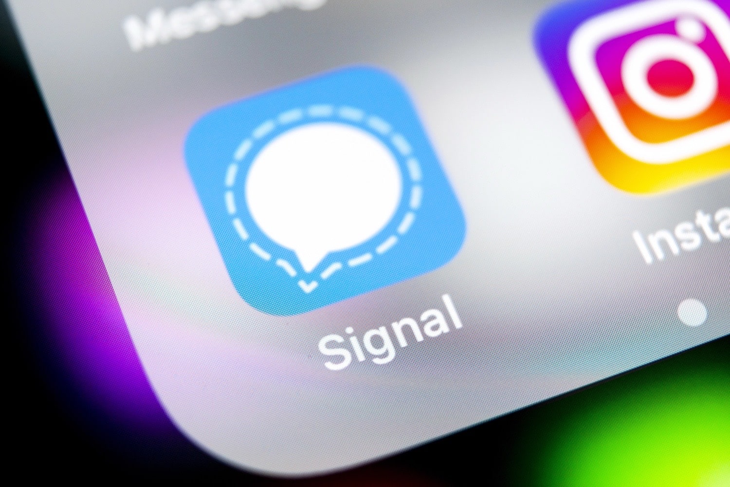 Signal-Icon auf einem iPhone-Homescreen