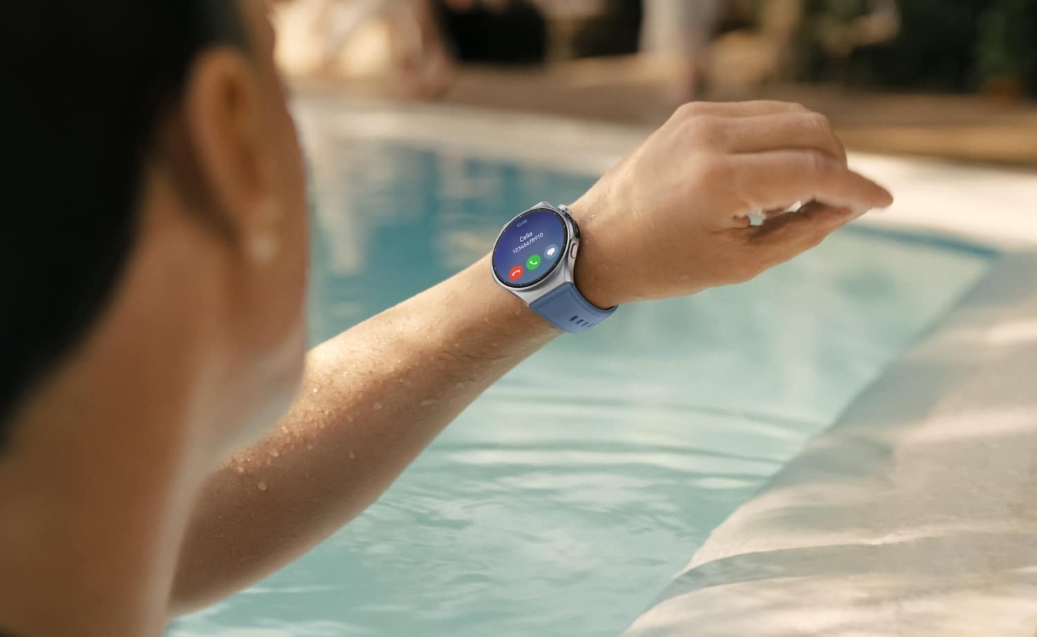 Eingehender Anruf auf einer Huawei Watch 6