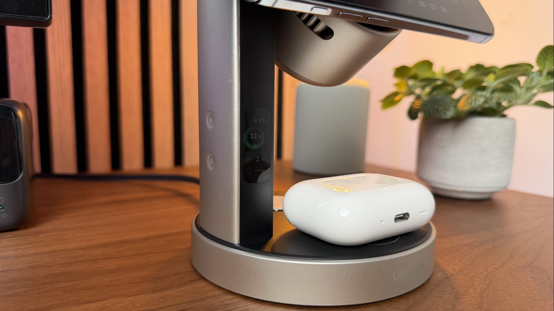 Ugreen MagFlow Pro Ladestation