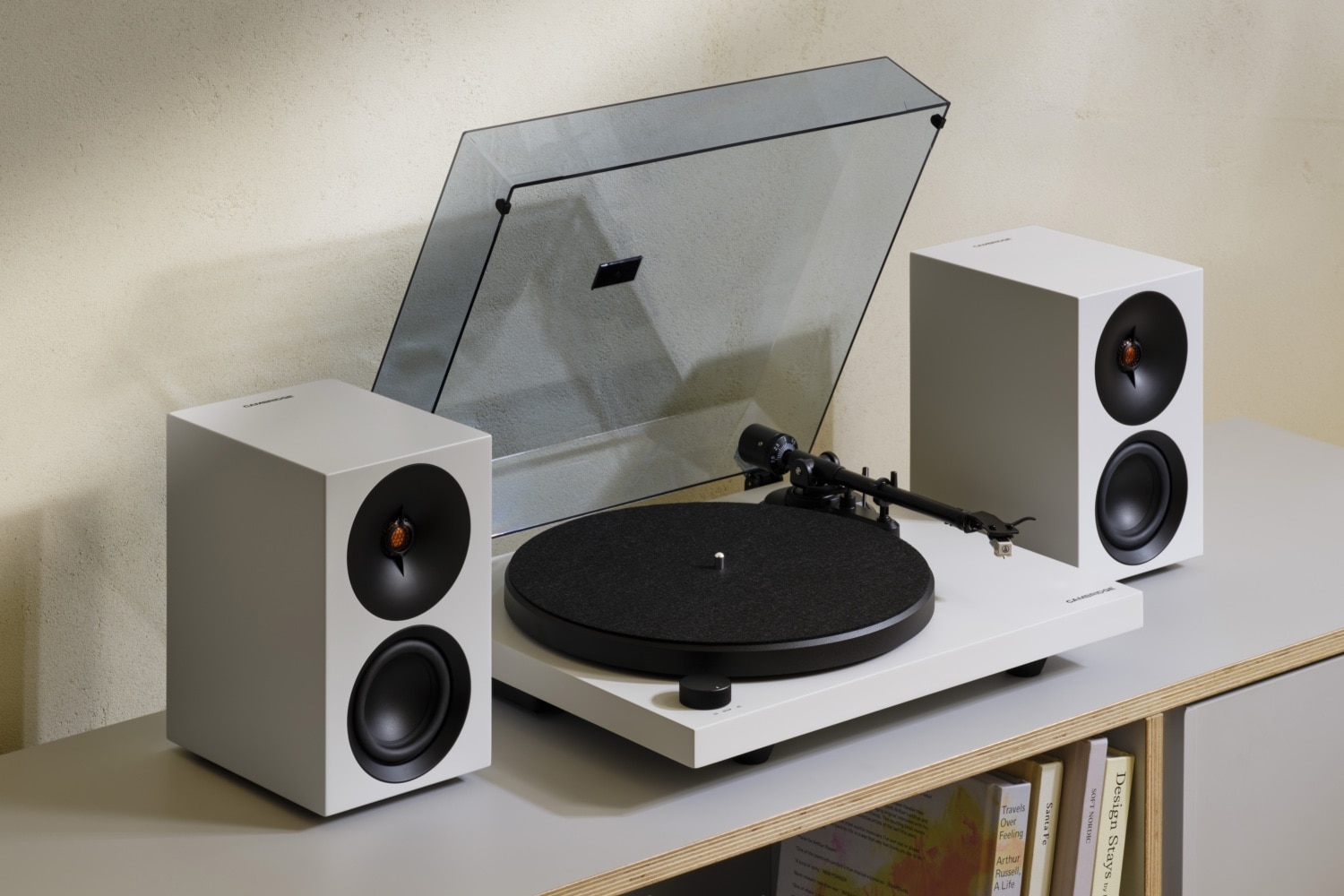 <span class="entry-title-primary">Cambridge Audio Spira: Neuer Plattenspieler mit Bluetooth und in fünf Farben</span> <span class="entry-subtitle">Einfacher Einstieg in die Vinylwelt</span>